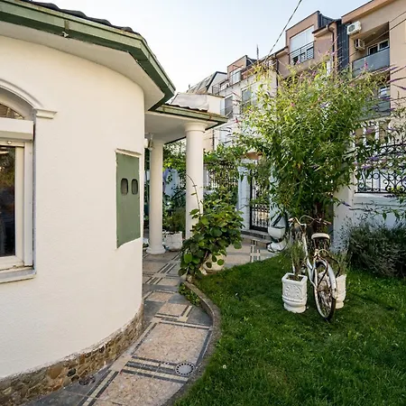 French House *