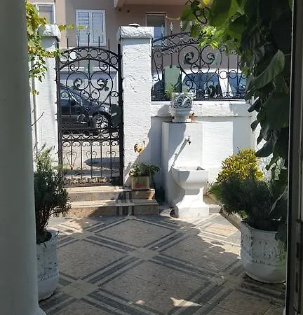 French House Белград